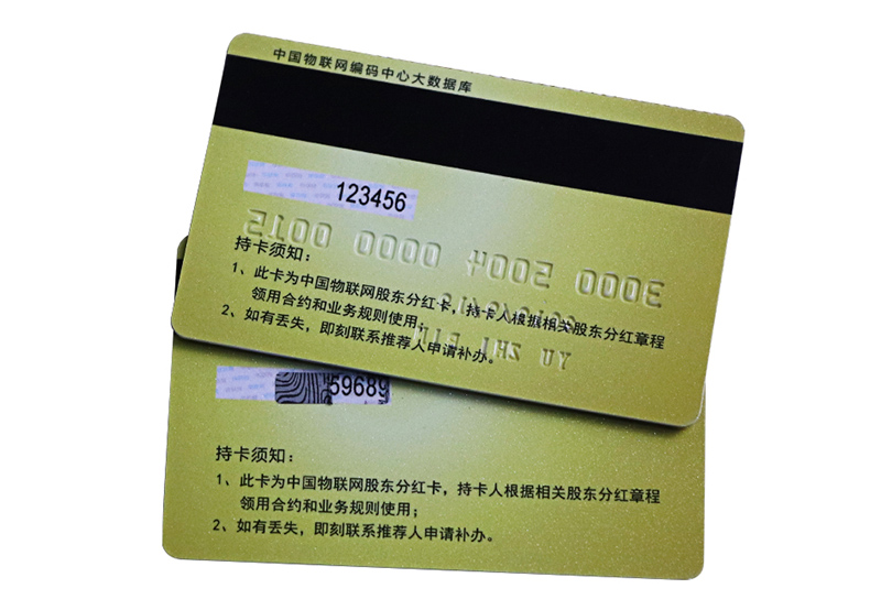 Tarjeta de banda magnética RFID de PVC de plástico con número en relieve para codificador de tarjeta magnética Hico/Loco