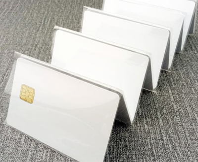 Tarjeta de crédito Tamaño de chip grande Tarjeta con chip de contacto
